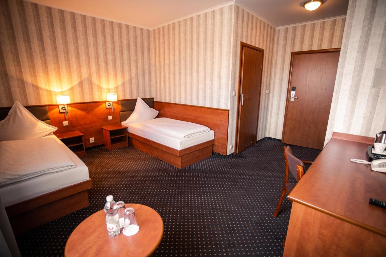 Premium Hotel Bacero Breslavia Esterno foto