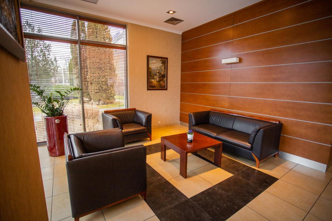 Premium Hotel Bacero Breslavia Esterno foto