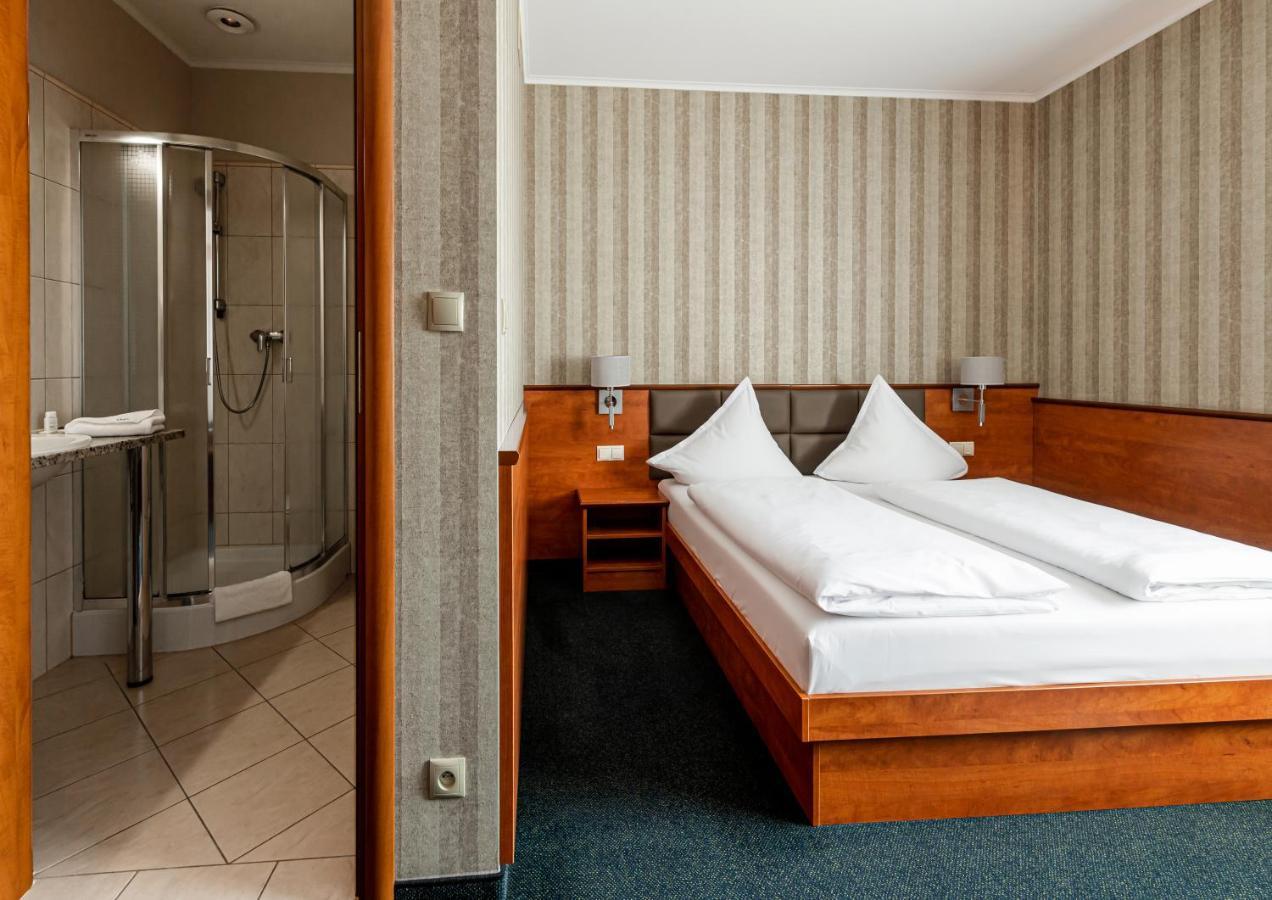 Premium Hotel Bacero Breslavia Esterno foto