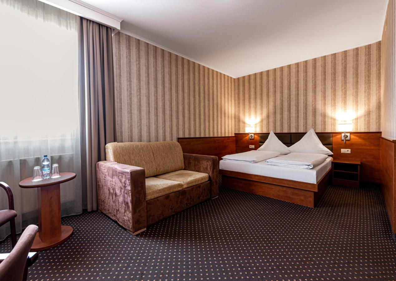 Premium Hotel Bacero Breslavia Esterno foto